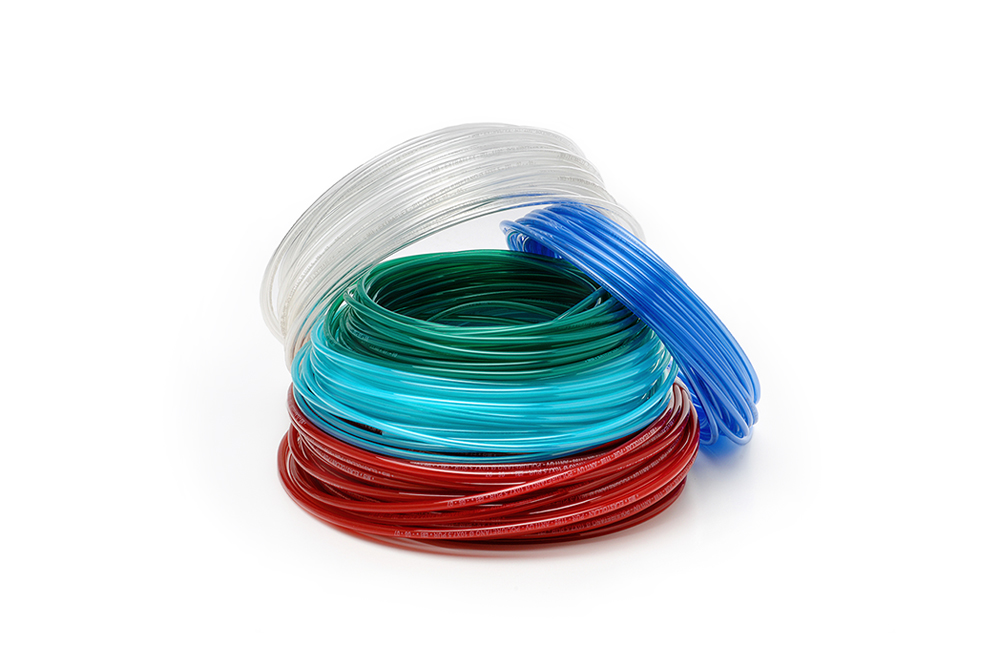 Tubi lineari flessibili in poliuretano FABUTHANE® 54 neutro, blu, azzurro, verde, rosso trasparente di Mebra Plastik